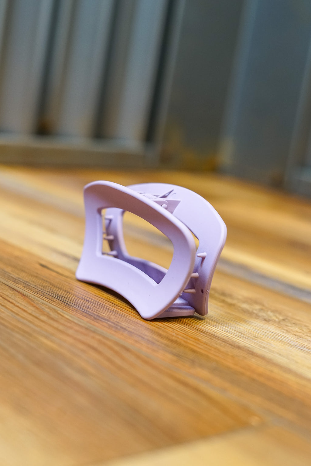 The Minimalist Open Side Claw Clip in Lavender
