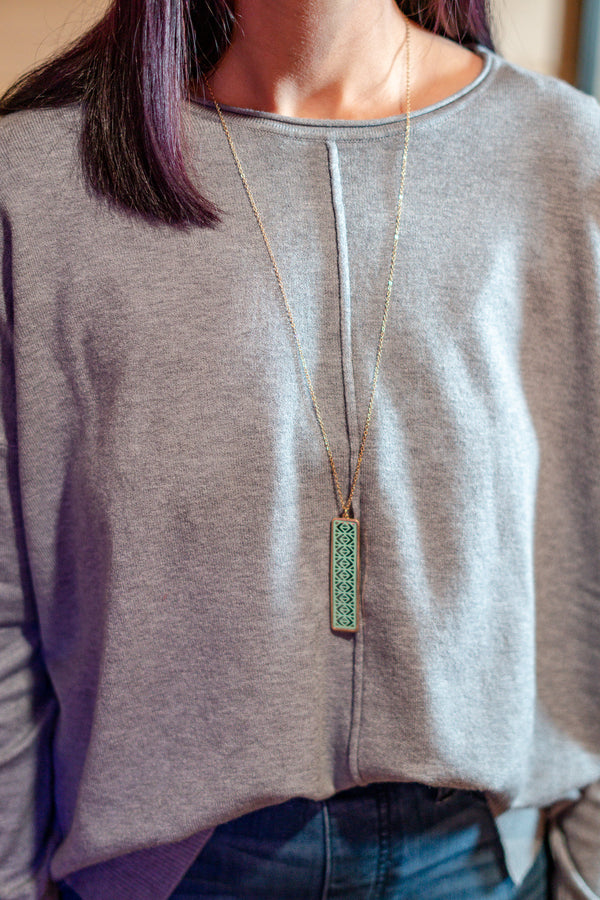 Drop The Bar Necklace in Gold with Mint Filigree